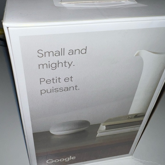 Google Mini (2nd Gen) - Picture 2 of 3